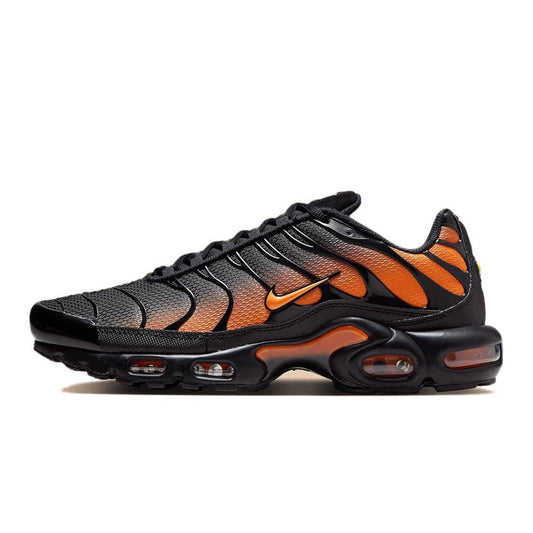 Nike - Black/Orange TN’s